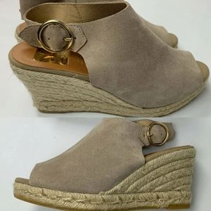 New Kaanas suede open toe rope wedges sandals in Excellent Condition! Size 7